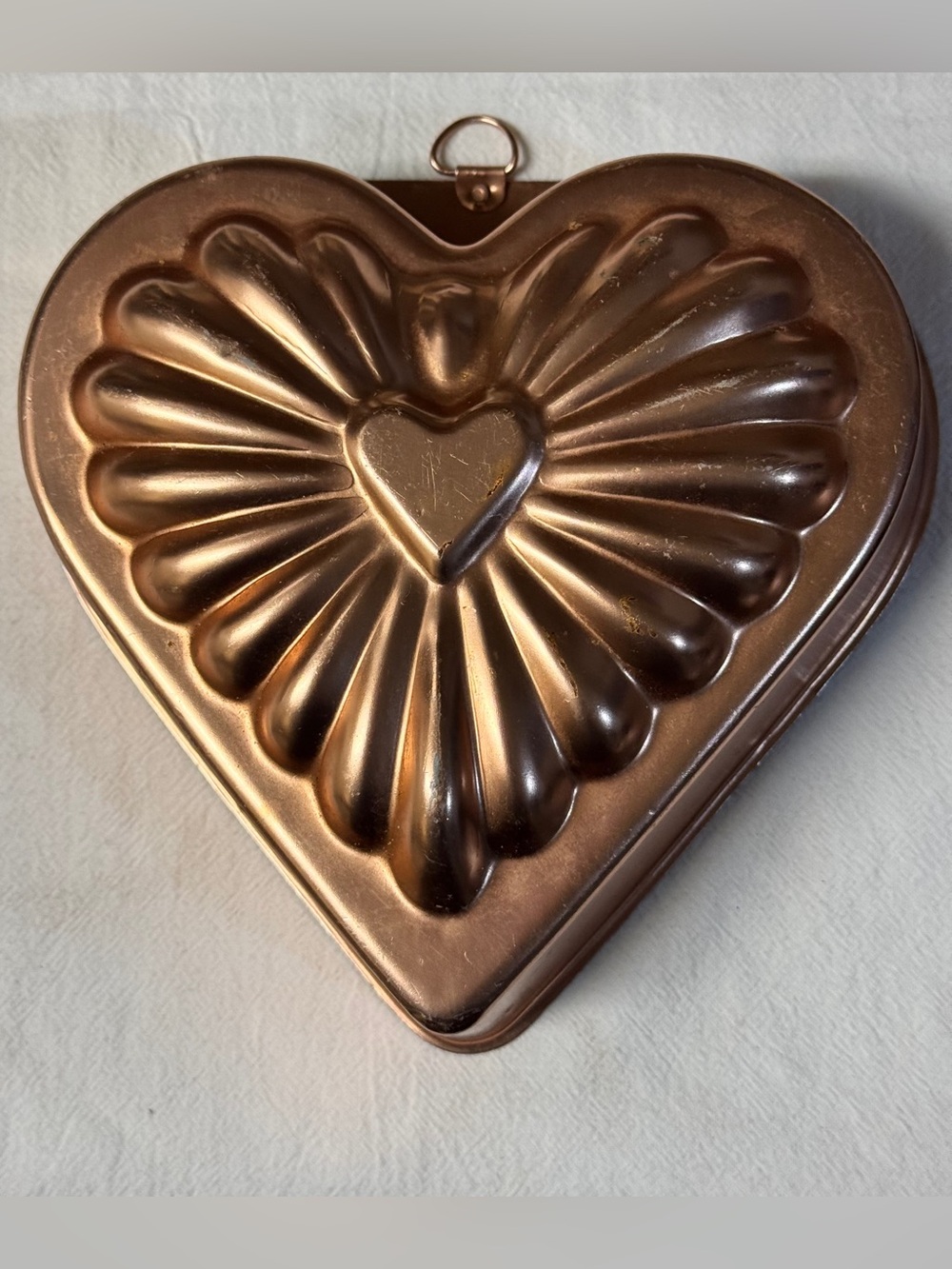 60s Vintage Copper Coated Fluted Heart Gelatin Mold 3 Cup 7x7”